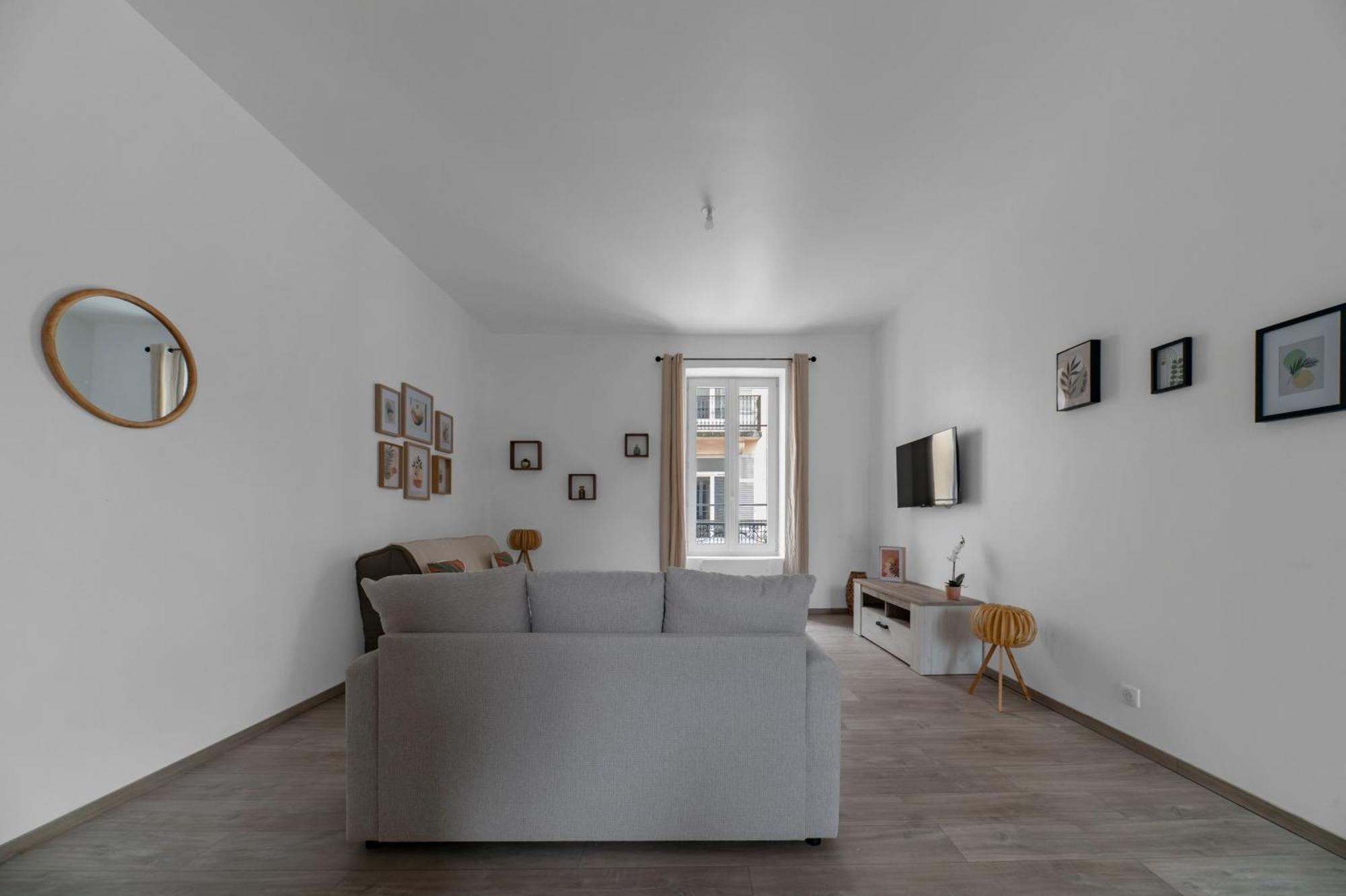 Le Ravy - Appartement Design, 2 Chambres, Centre Ville Vichy Esterno foto