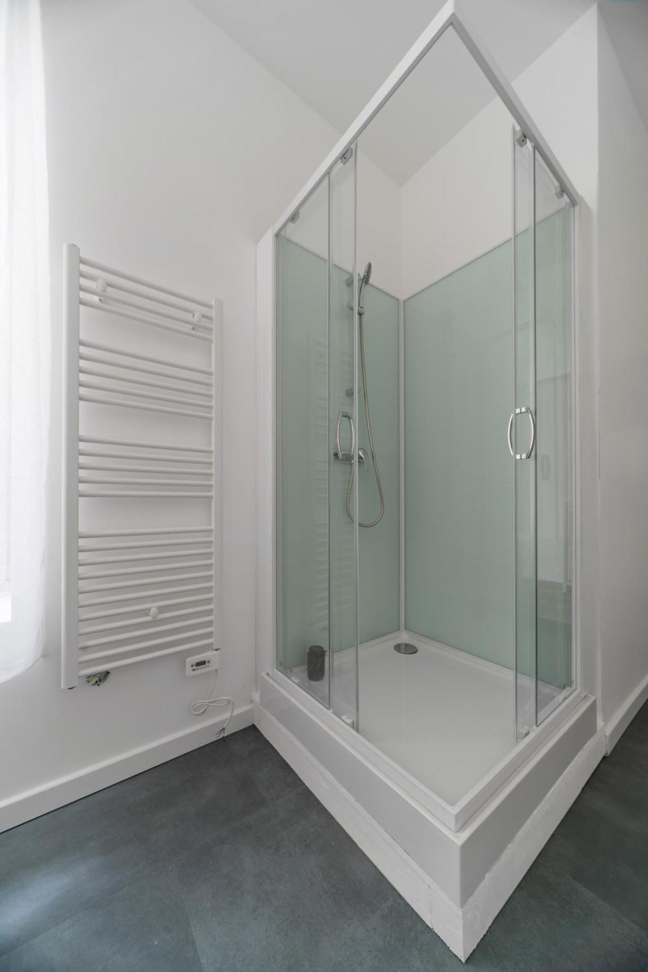 Le Ravy - Appartement Design, 2 Chambres, Centre Ville Vichy Esterno foto